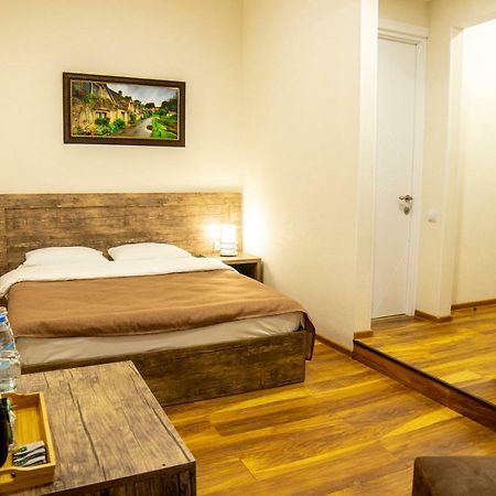 Irmisa Hotel ティビリシ エクステリア 写真
