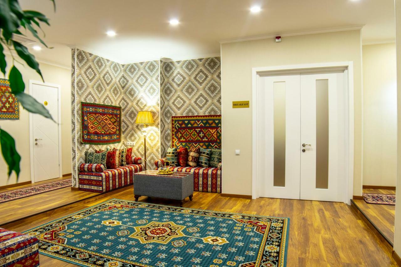 Irmisa Hotel ティビリシ エクステリア 写真
